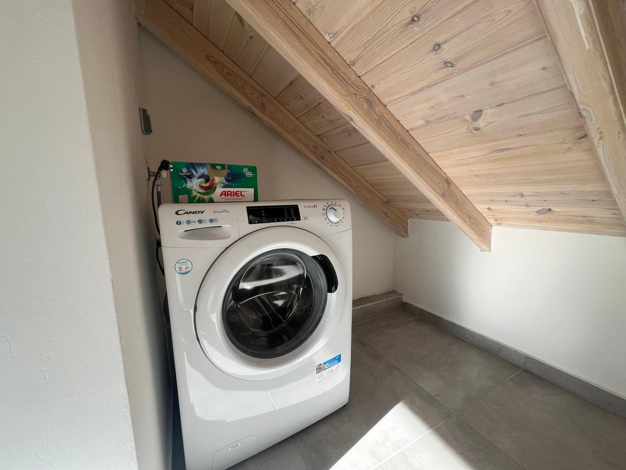 Skyline Oasis Thesbnb Apartman Szaloniki Kültér fotó