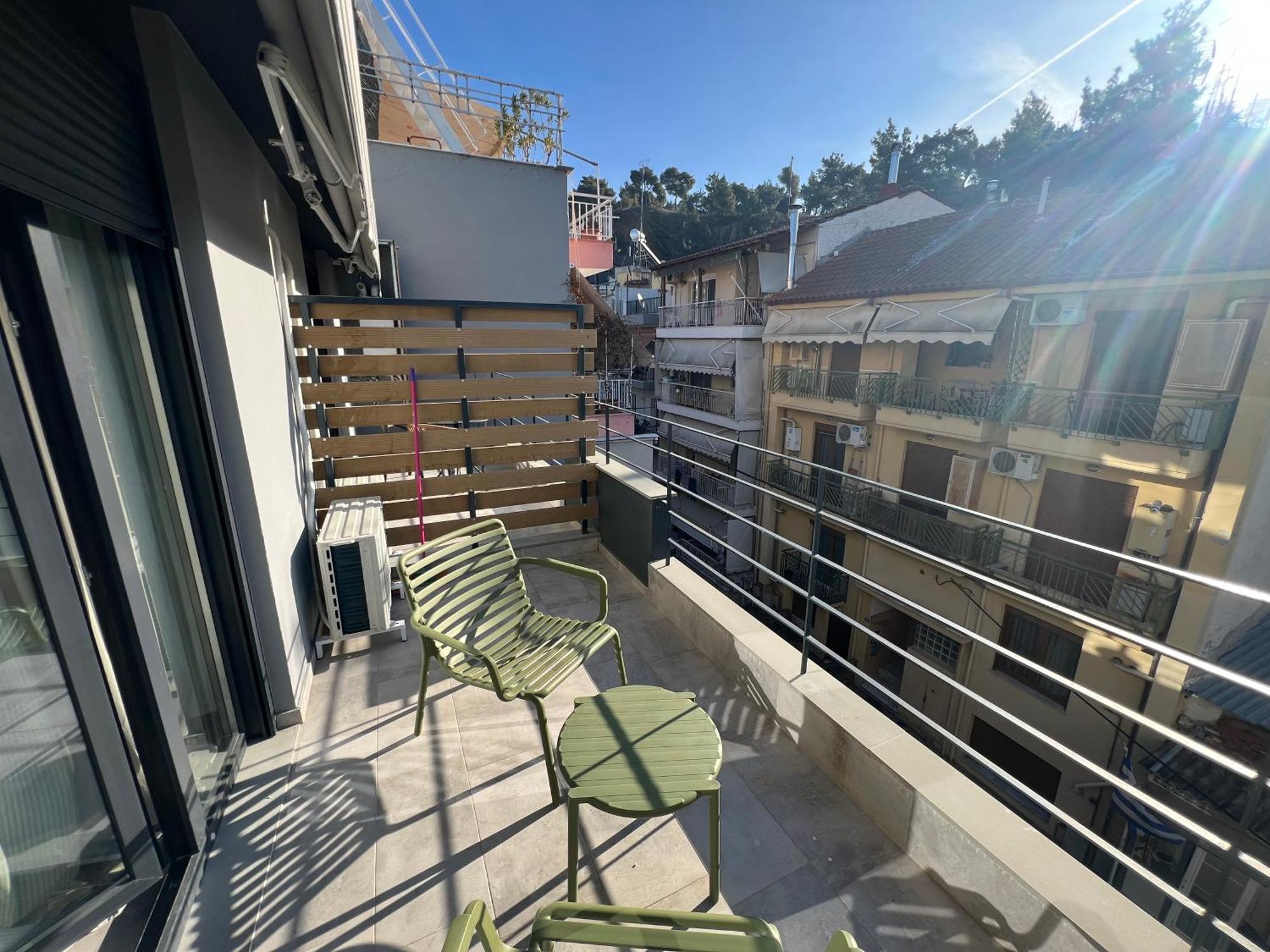Skyline Oasis Thesbnb Apartman Szaloniki Kültér fotó